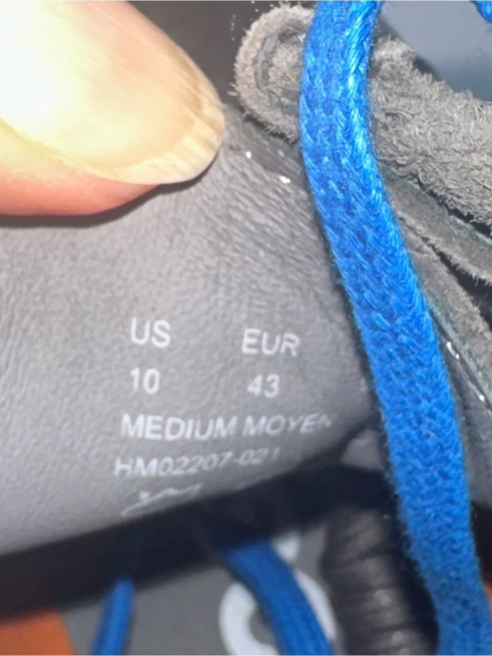 Gray Suede Men’s Casual Shoes with Blue Laces
